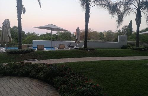 Pretoria Appartement | The Regency - Cosy Private Hotel Apartment - Unit 219