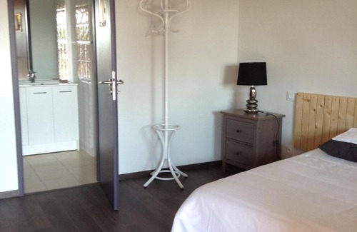 Perouges Hôtel | The Resid For Calixte