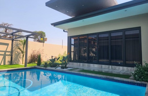 Musina Lit Et Petit-Déjeuner | The Residence Villa