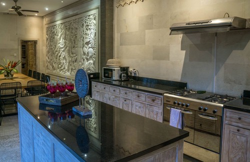 Batubelig Villa | The Retreat - Jardin privé luxuriant