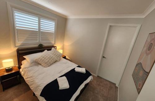 Cameron Park Appartement | The Retreat Modern Cosy Stylish