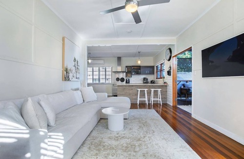 Manly West Maison | The Retreat Your Urban Sanctuary