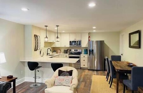 Staunton Maison | The Revival Room in The Sanctuary! Two Bed Oasis!