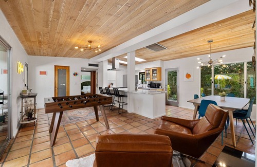 El Mirador Maison | The Ricardo! Mid-century villa + saltwater pool + 5 minutes from downtown PS