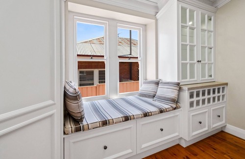 Turvey Park Maison | The Richardson - Spacious Entertaining, Sleeps 8