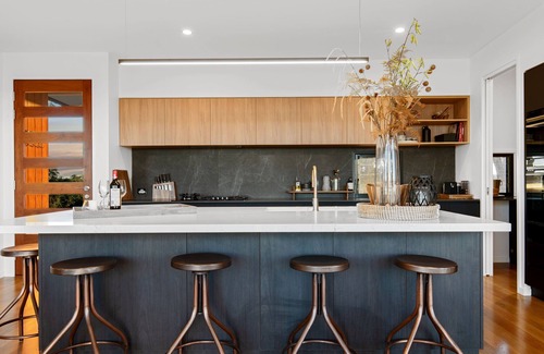 Booroobin Cabine | The Ridge at Maleny - The Deluxe Residence