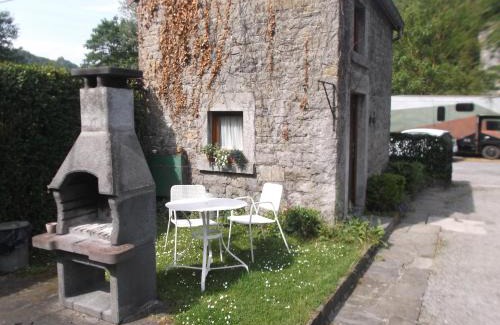 Comblain-au-Pont Maison | The River's Stones