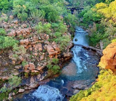 Vaalwater Cabine | The Riverine Lodge