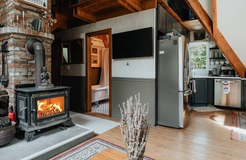 Equinunk Cabine | The Riverside Cabin & Cottage - Rustic & Private