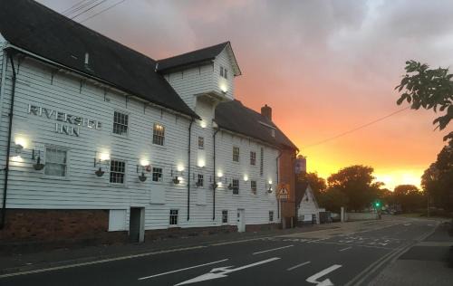 Chelmsford Hôtel | The Riverside Inn