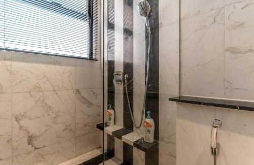 District 1 Appartement | The Rixx Terrific Apartment@D1/pool/gym/sauna/kids