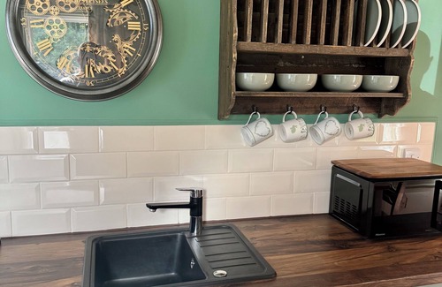 Kington Maison | The Robin, Arrowwood Self Catering Barn