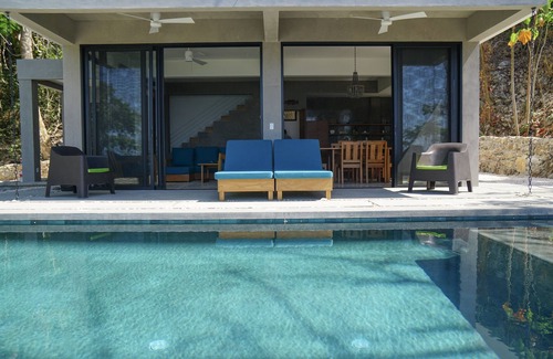 Carmen Maison | The Rock House: superbe maison de luxe avec vue sur l'océan et piscine privée à débordement