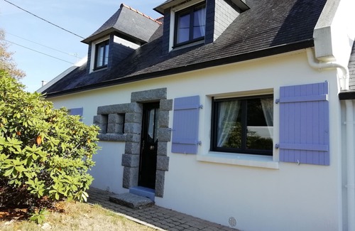 Concarneau Villa | les roches du Cabellou à 150M de la mer