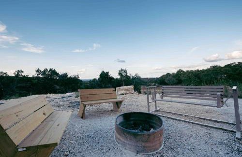 Spring Branch Maison | The Roost Farmhaus on 20 acres, hill country view, firepit, swimming hole