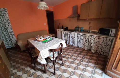 Fresonara Maison | The ROSEMARY