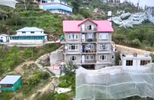 Kumharsain Cabine | The Royal Orchard Homestay by StayApart