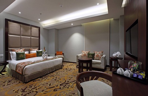 Muzaffarpur Hôtel | The Royal Phular