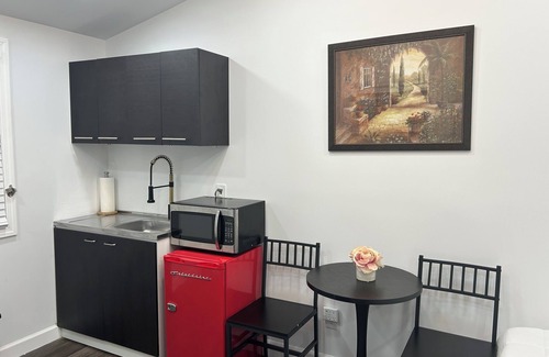 Ronkonkoma Maison | The Royal Suite - Ronkonkoma