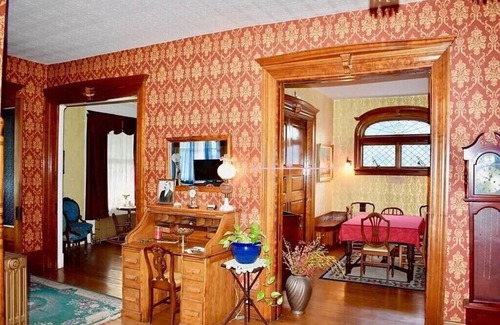 Towanda Lit Et Petit-Déjeuner | The Russell at Victorian Charm Inn