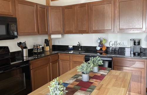 Pawtucket Appartement | The Rustic Studios Loft A in historic downtown Pawtucket