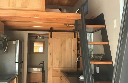 Lyons Station Balnéaire | The Salida - Large Tiny Home Sleeping 5 in CO Rocky Mtns