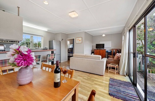Papamoa Beach Cottage | L'air salé Bach - Plage de Papamoa