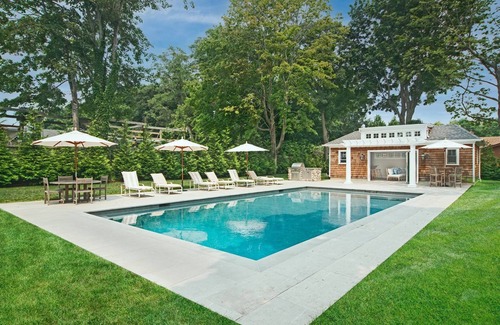 Bridgehampton Maison | The Sandbox! Completely renovated in-town 3br, 2+ bath with pool & poolhouse.