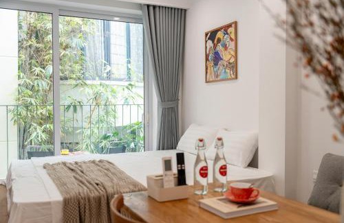 Thanh Nhan Appartement | The Sapphire Bamboo Hanoi-Stylish Loft with Rooftop Pool-Near Street Food