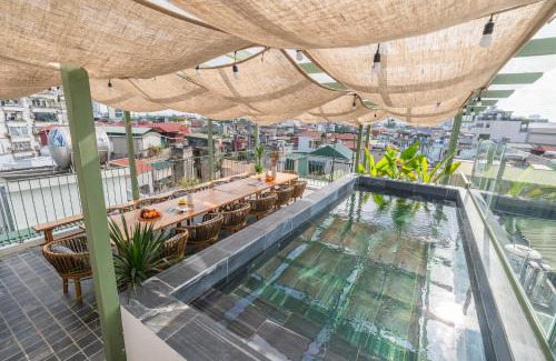 Thanh Nhan Appartement | The Sapphire Bamboo Hanoi-Stylish Loft with Rooftop Pool-Near Street Food