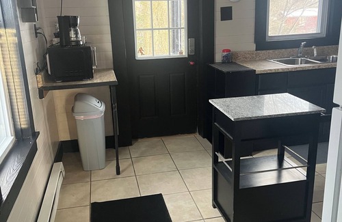 Summerlee Appartement | The Sasquatch Hideaway: Private 1BR Adventure Loft
