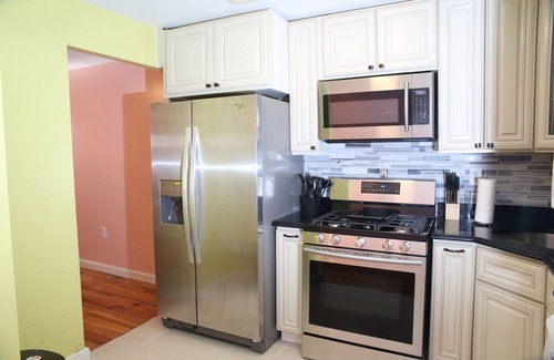 Crown Heights Maison | The Schenectady House Unit 1/ Standard Large Room/Shared Bath & Common Areas