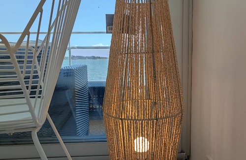 Concarneau Appartement | LA SUITE FACE MER DEVANT L A PLAGE