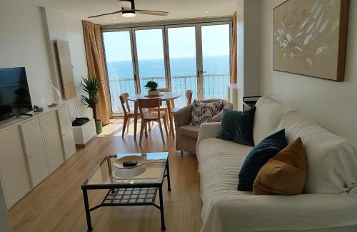 Cullera Appartement | The Sea Retreat - 1st line and facing the sea