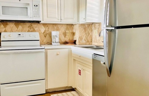 Ocean Cay Appartement | The Seahorse, 2bed beach paradise, swimming pool!