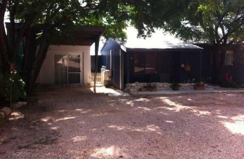 Ripon Maison | The Shack - Absolute Waterfront