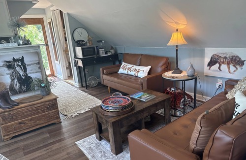 Clayton Appartement | The She Shed a Cozy Country Setting to relax! 15 min to Dover, DE