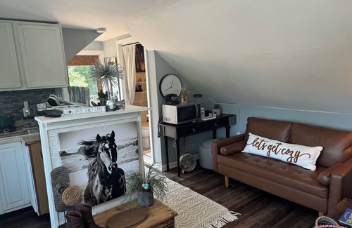 Clayton Appartement | The She Shed a Cozy Country Setting to relax! 15 min to Dover, DE