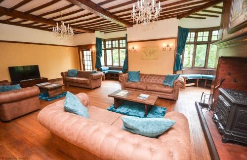 Wroxham Maison | The Sheriff House - Beautiful large property in Wroxham, perfect for family holidays
