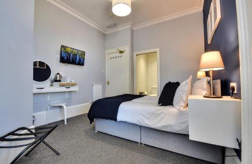 Gourock Maison | The Shore