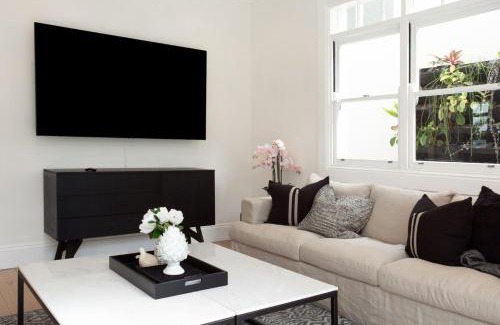 Rose Bay Maison | The Sienna Rose Bay