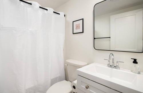 Morton Appartement | The Silo 8 - Modern 2BD in a Quiet Neighborhood