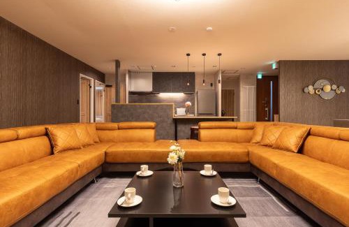 Higashi Maison | The SKY