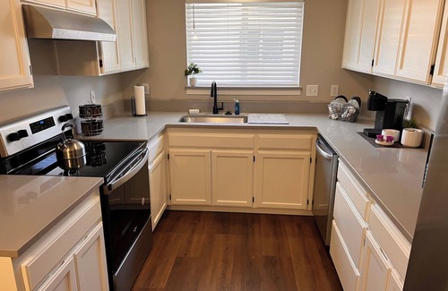 Sunnyslope Copropriété | The Skyline Suite in South Salem