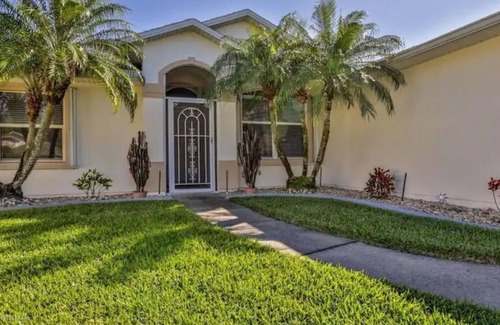 Port Orange Maison | The Sleep Inn (1Br/Bath + Kitchen)
