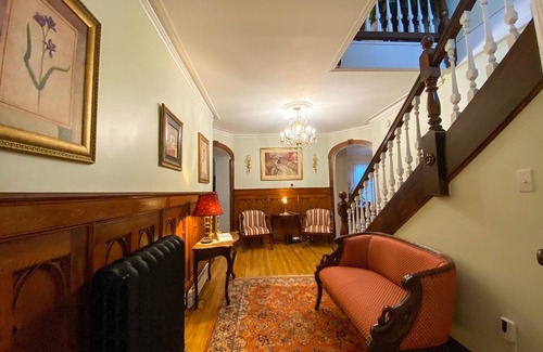 North Sydney Lit Et Petit-Déjeuner | The Sleeping Swan B&B