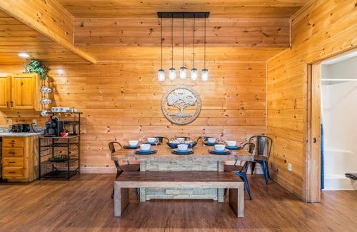 Pigeon Forge Maison | The Sly Fox - Recently Updated/Ideal PF Location