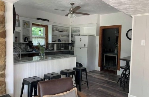 Nellysford Maison | The "Small" House