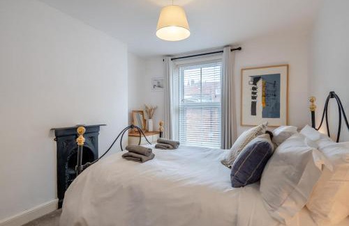 Cromer Maison | The Snail