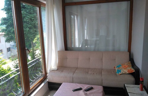 Masukiye Maison | Snow Hill House Mimoza